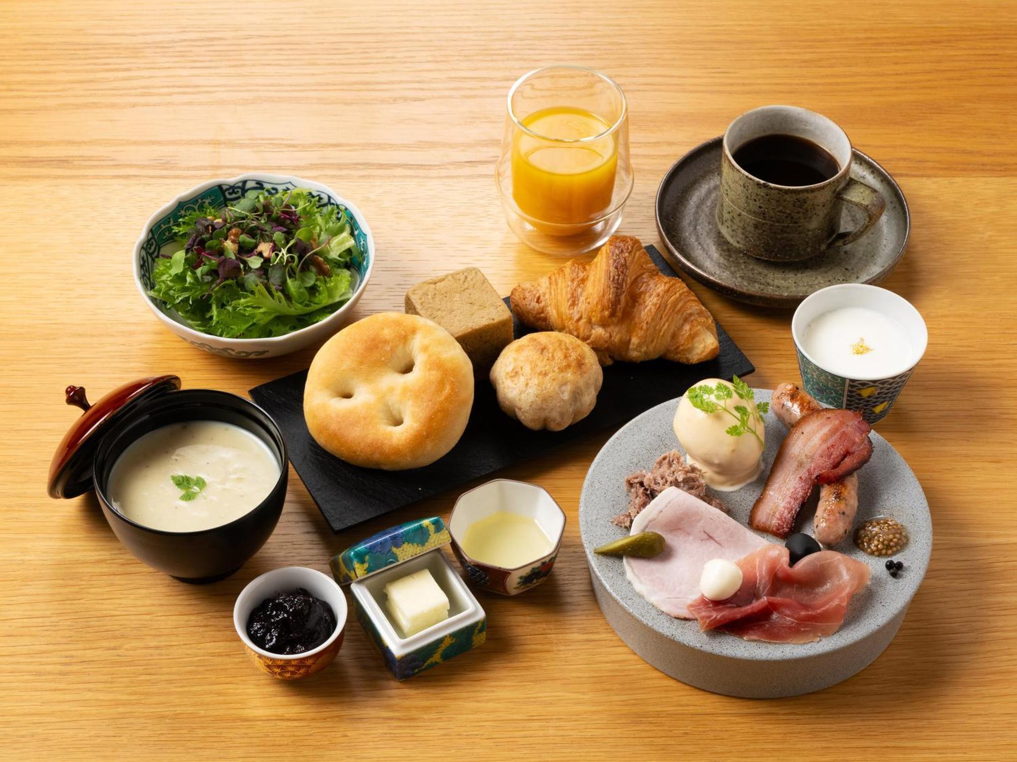 Uan Kanazawa Bagian luar foto