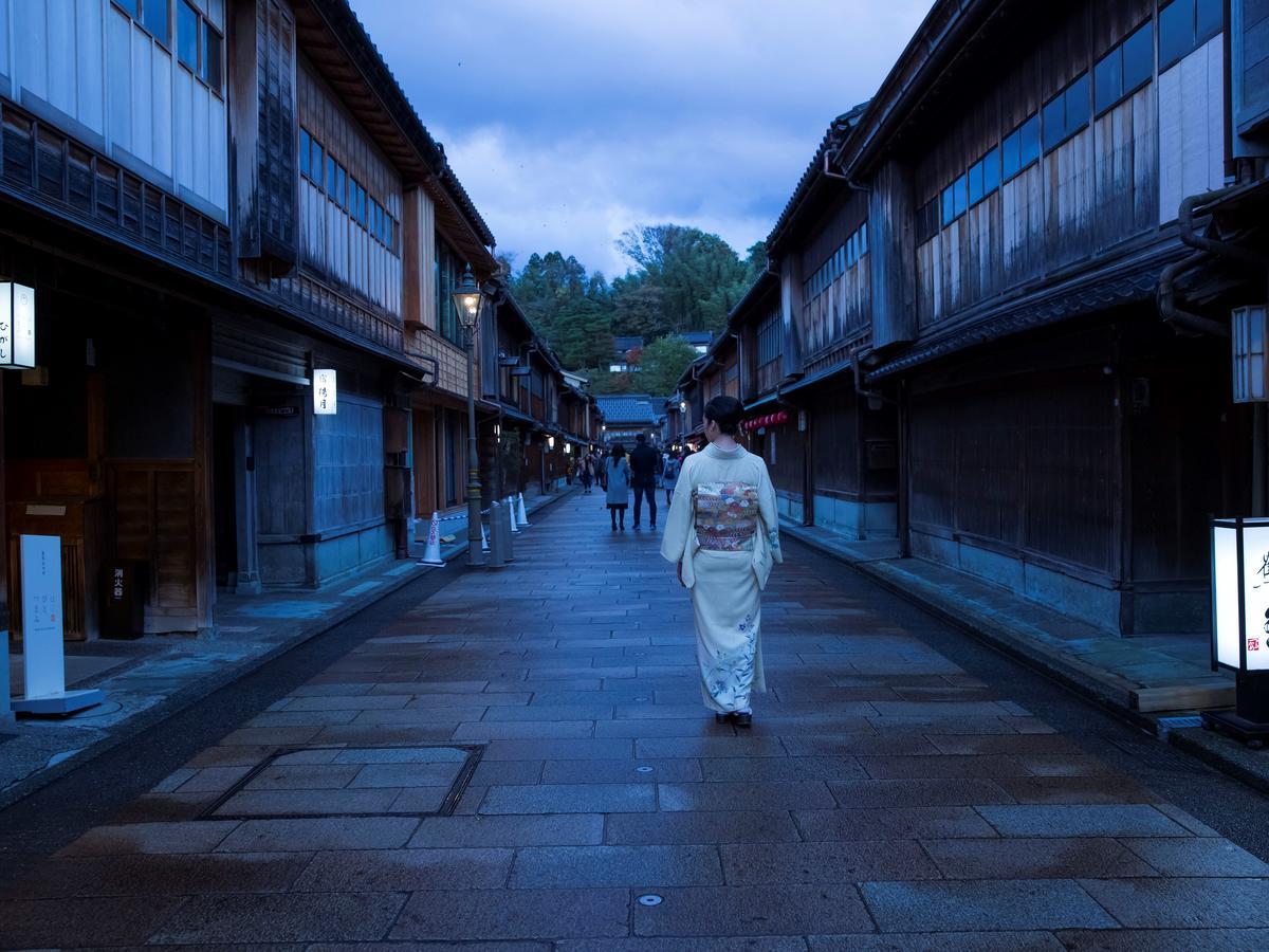 Uan Kanazawa Bagian luar foto