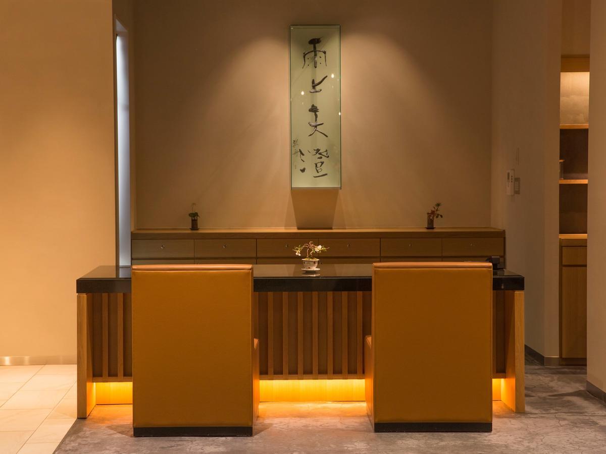 Uan Kanazawa Bagian luar foto